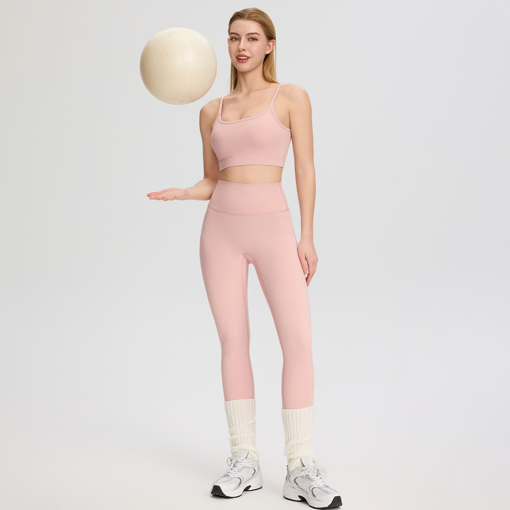 レディースヨガピラティストレーニングセット 速乾性スリムショ - Pilates In Yoga Pants のレビューと価格