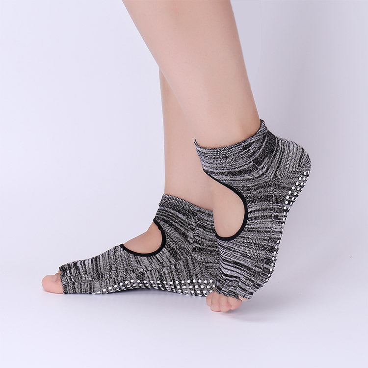 グリップ付き滑り止めヨガソックス 女性用男性用通気性のあるつ - Pilates Yoga Grip Socks のレビューと価格